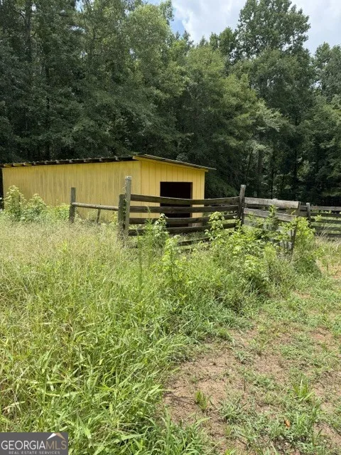920 Crooked Creek RD Eatonton, GA 31024