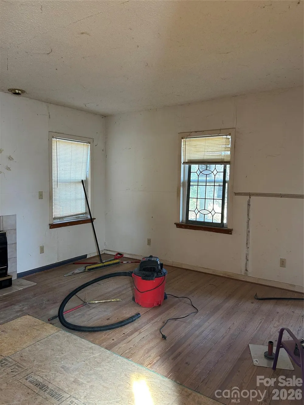 16 Mallory Lane Arden, NC 28704