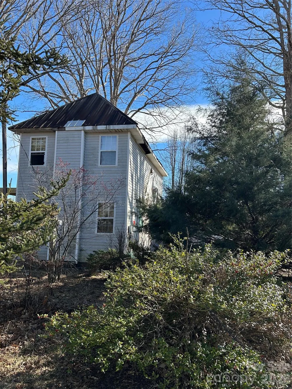 16 Mallory Lane Arden, NC 28704