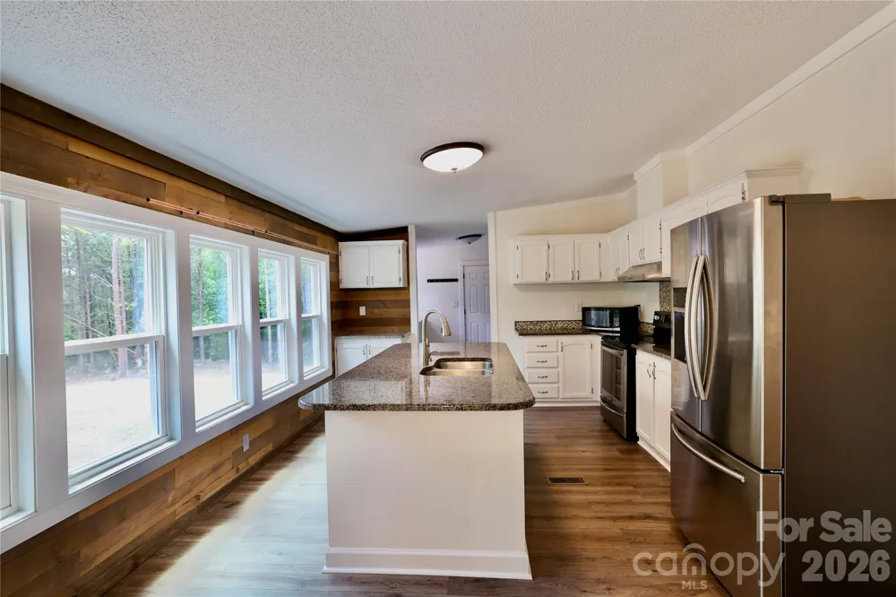 9401 Seymour Lane Davidson, NC 28036