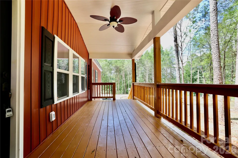 9401 Seymour Lane Davidson, NC 28036