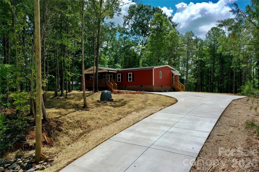 9401 Seymour Lane Davidson, NC 28036