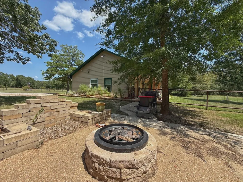11381 Cr 245 Oakwood, TX 75855