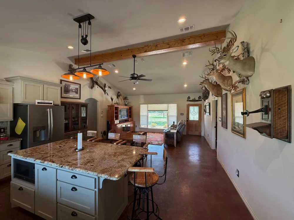 11381 Cr 245 Oakwood, TX 75855