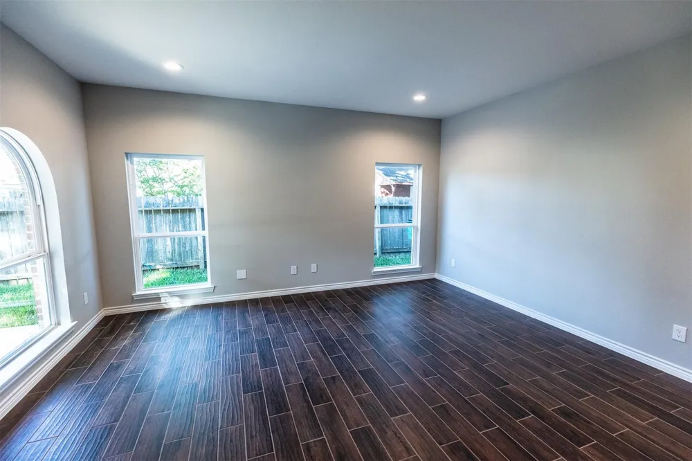 507 E Foley Street Alvin, TX 77511