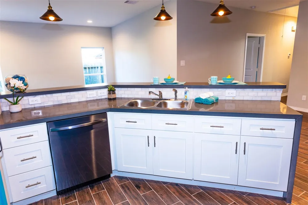 507 E Foley Street Alvin, TX 77511