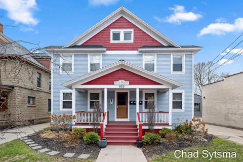 930 Wealthy Street SE #Unit A