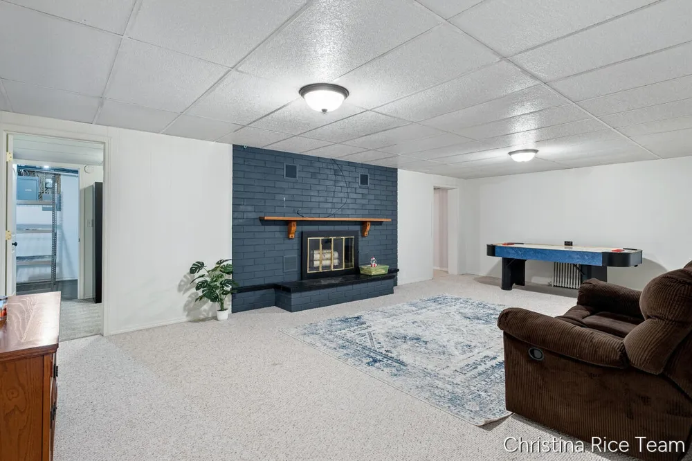 10226 SW Greenville Road Eureka Township, MI 48838