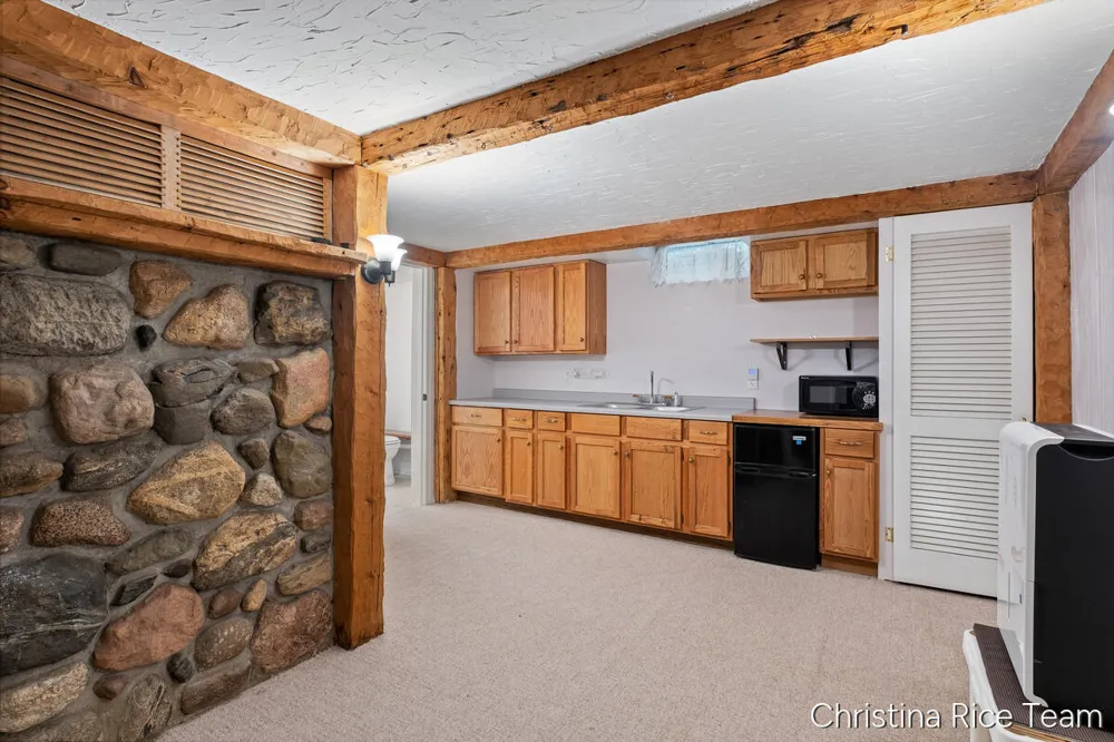 10226 SW Greenville Road Eureka Township, MI 48838