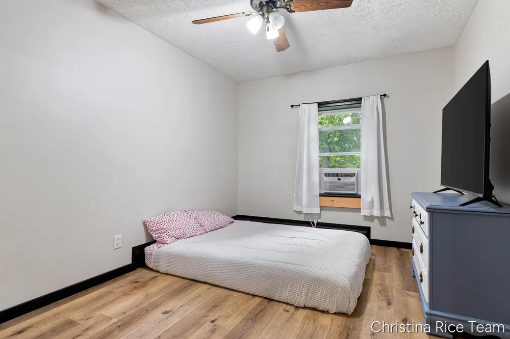10226 SW Greenville Road Eureka Township, MI 48838