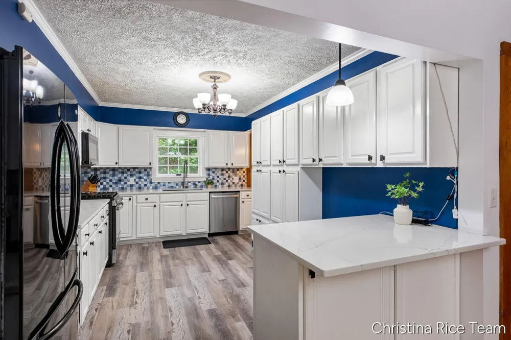 10226 SW Greenville Road Eureka Township, MI 48838