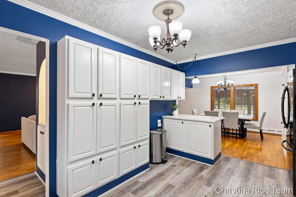 10226 SW Greenville Road Eureka Township, MI 48838