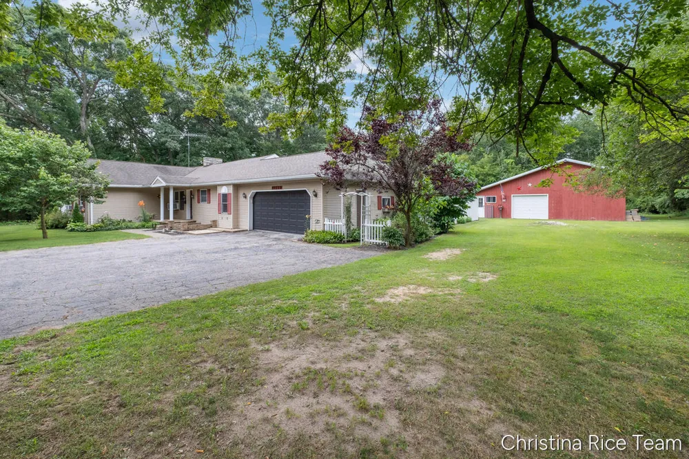 10226 SW Greenville Road Eureka Township, MI 48838