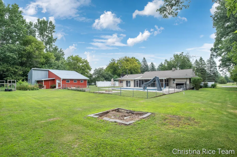10226 SW Greenville Road Eureka Township, MI 48838