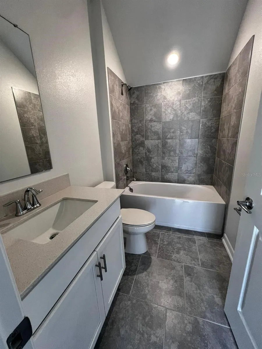 4134 PINO STREET Apopka, FL 32712