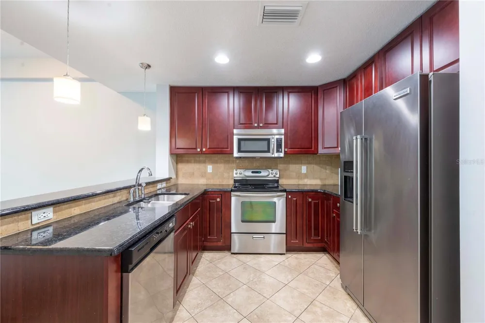 101 S EOLA DRIVE #614 Orlando, FL 32801