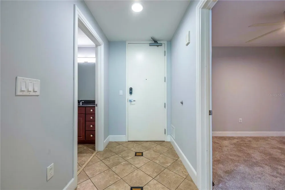 101 S EOLA DRIVE #614 Orlando, FL 32801