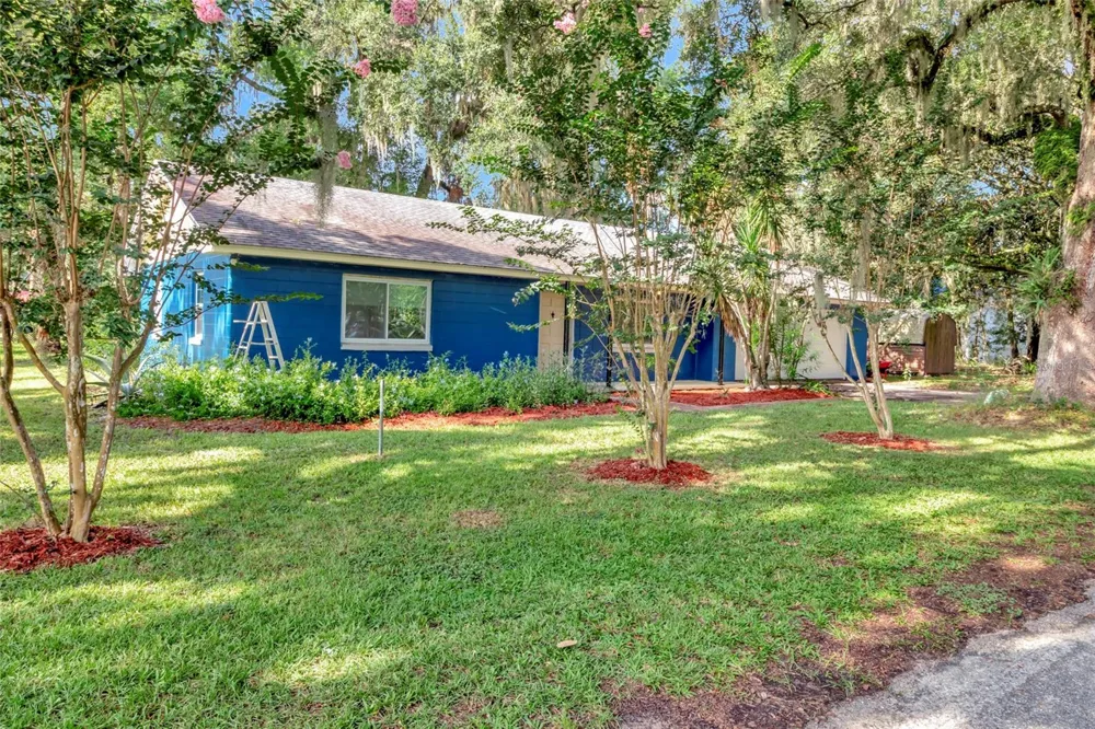 13420 SE 122ND PLACE Ocklawaha, FL 32179