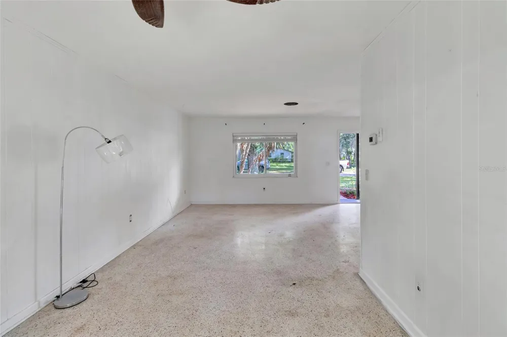 13420 SE 122ND PLACE Ocklawaha, FL 32179