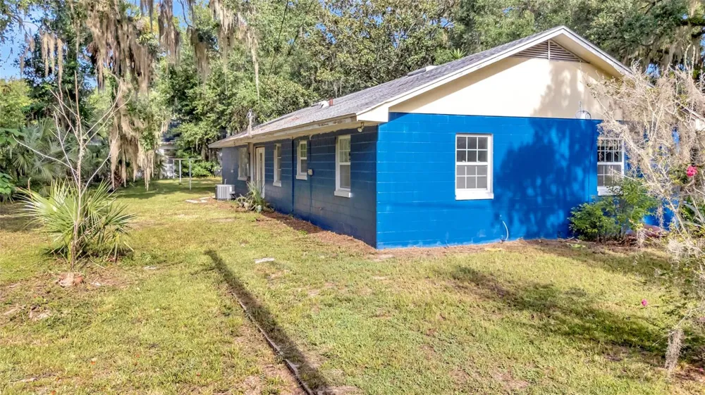 13420 SE 122ND PLACE Ocklawaha, FL 32179
