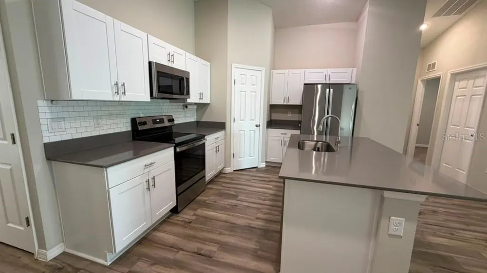4904 MAINSAIL STREET Haines City, FL 33844