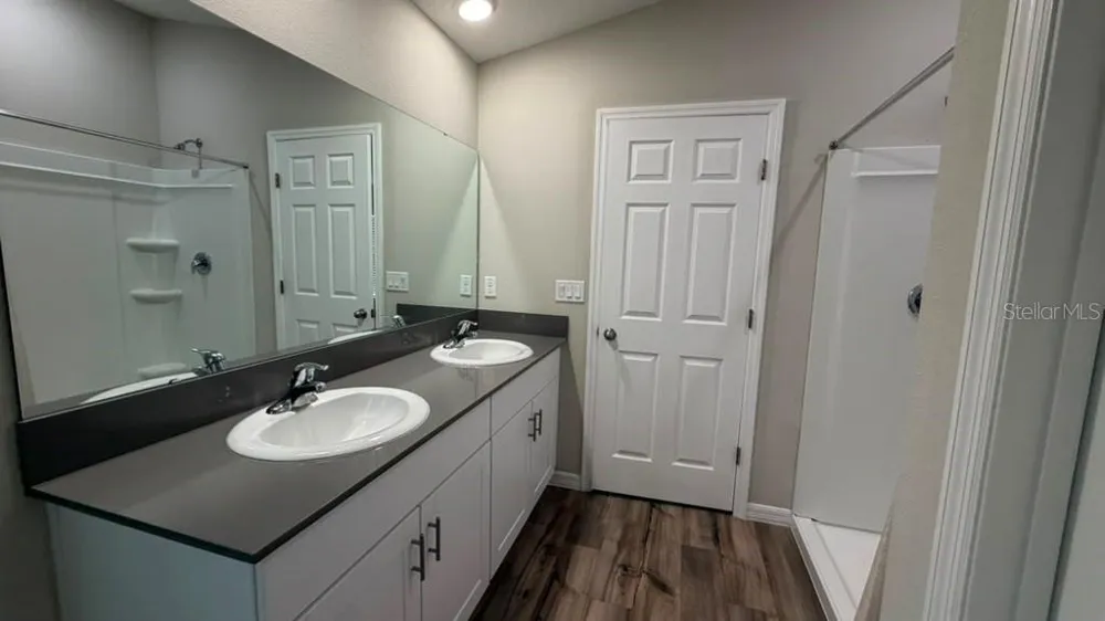 4904 MAINSAIL STREET Haines City, FL 33844