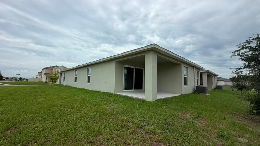 4904 MAINSAIL STREET Haines City, FL 33844