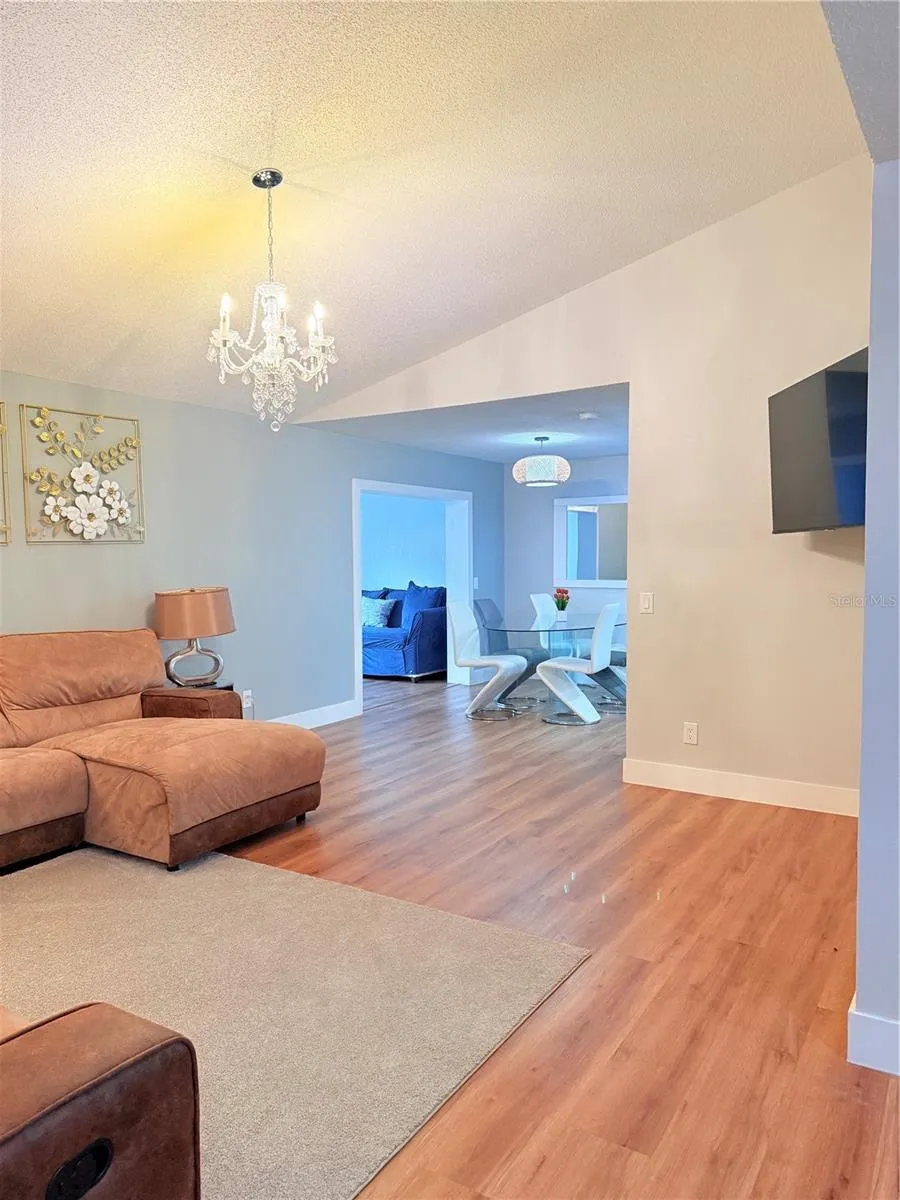 2130 REDLEAF DRIVE Brandon, FL 33510