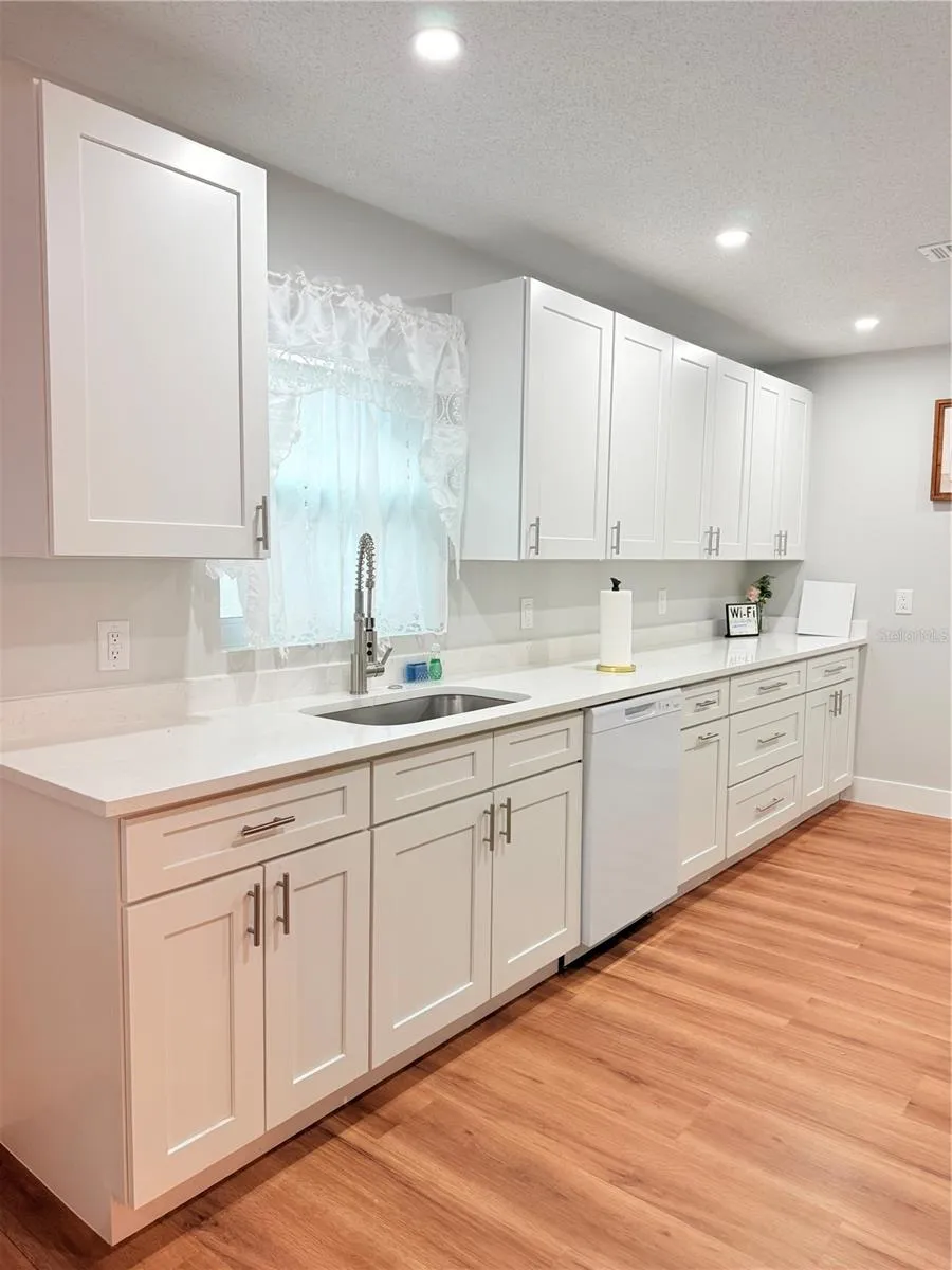 2130 REDLEAF DRIVE Brandon, FL 33510