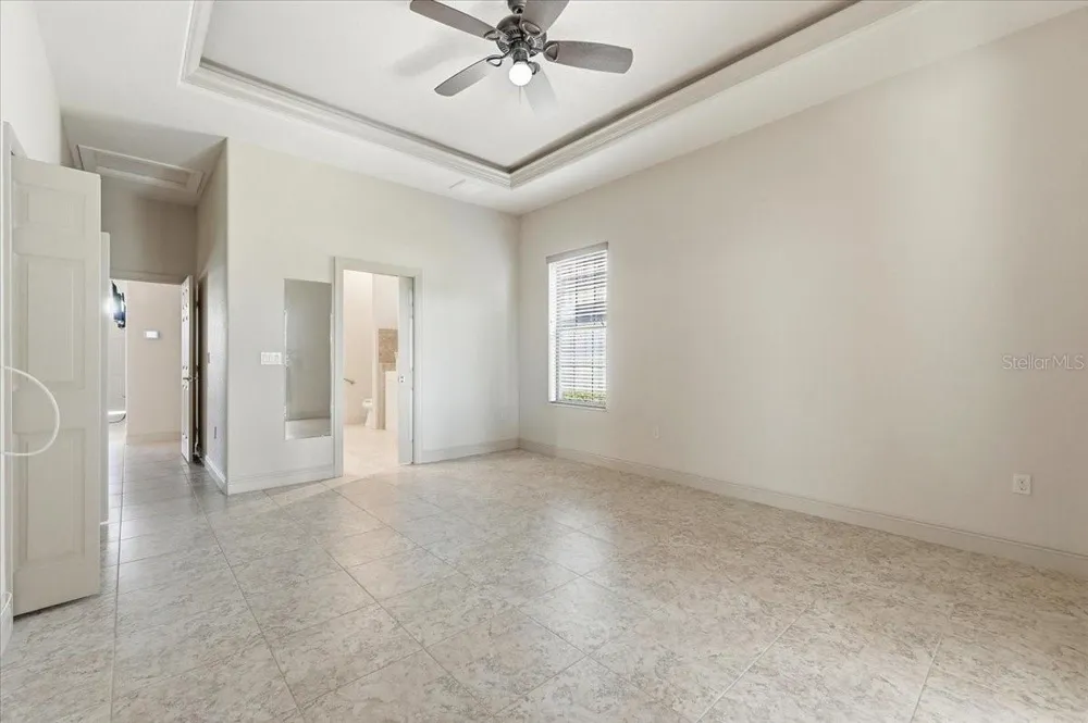 584 MEANDERING WAY Polk City, FL 33868