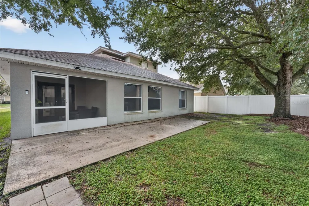 2020 BRIARCLIFF CIRCLE Mount Dora, FL 32757