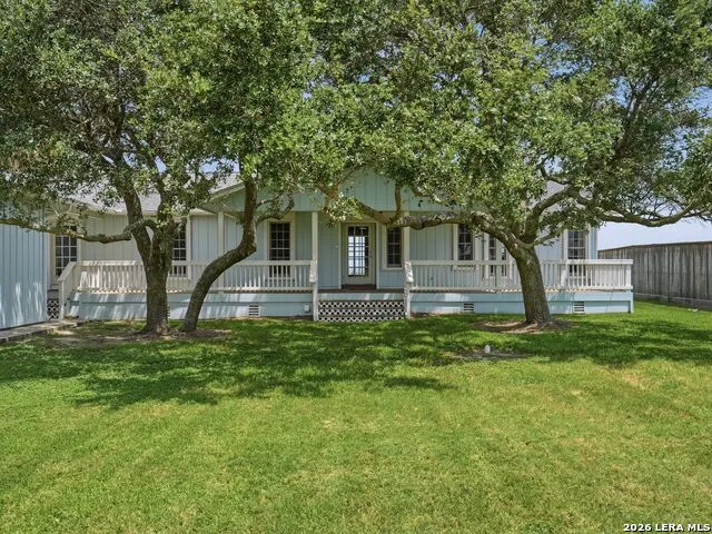 3633 Copano Drive Rockport, TX 78382