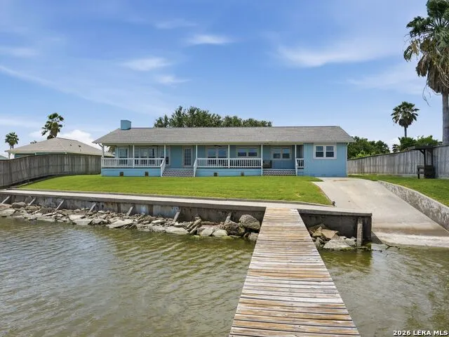 3633 Copano Drive Rockport, TX 78382