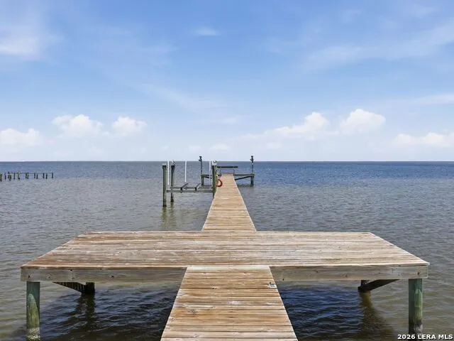 3633 Copano Drive Rockport, TX 78382