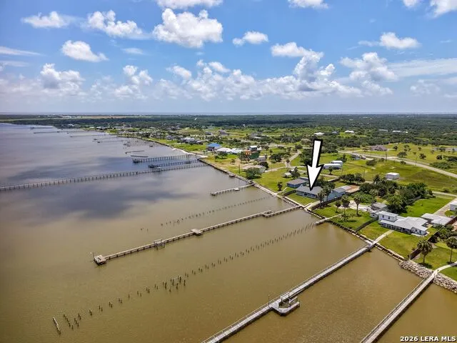 3633 Copano Drive Rockport, TX 78382