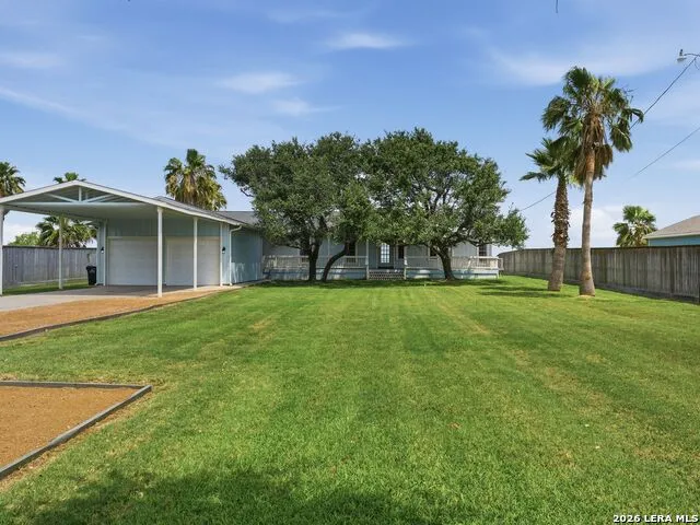 3633 Copano Drive Rockport, TX 78382