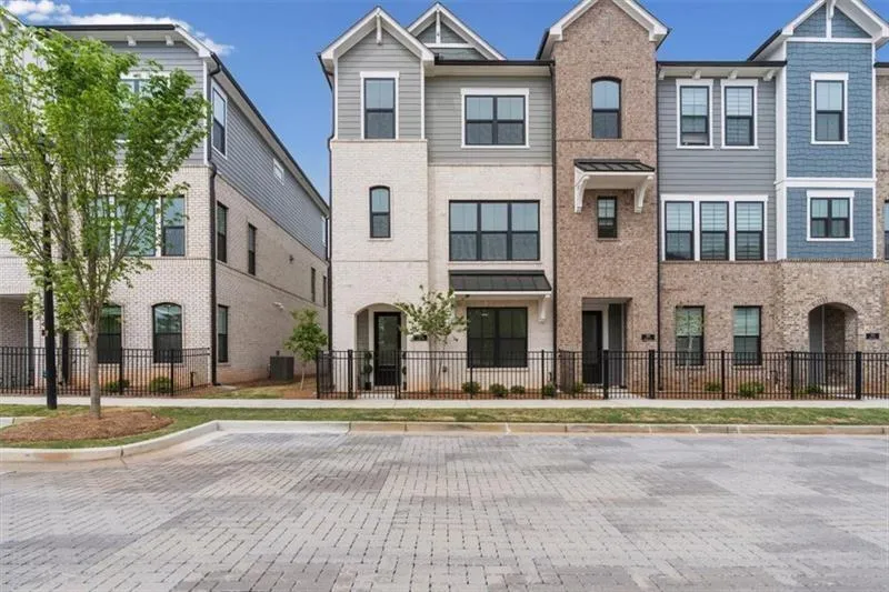 285 Walker Avenue Roswell, GA 30076