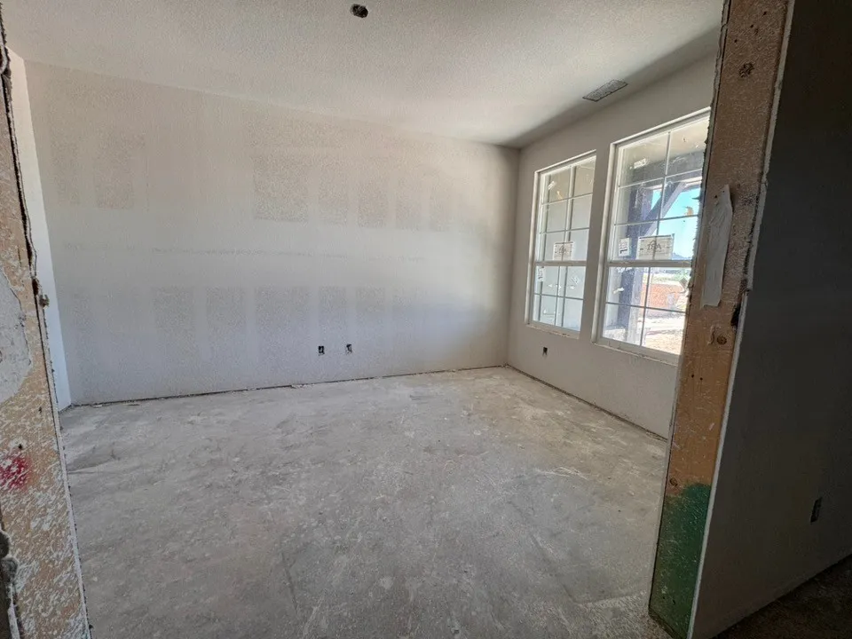 205 Oak Grove Way Springtown, TX 76082