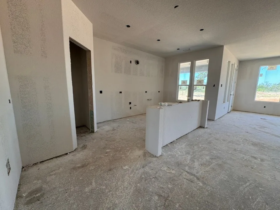205 Oak Grove Way Springtown, TX 76082