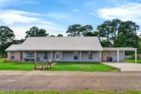 5 Reba Drive