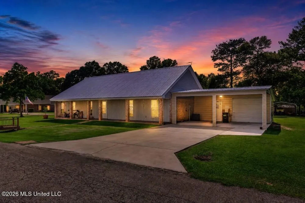 5 Reba Drive Carriere, MS 39426