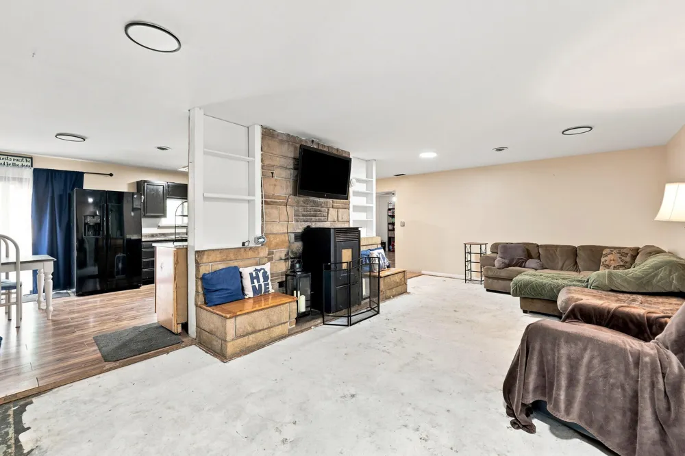 13659 Krauskopf Road NE Sparta, MI 49345