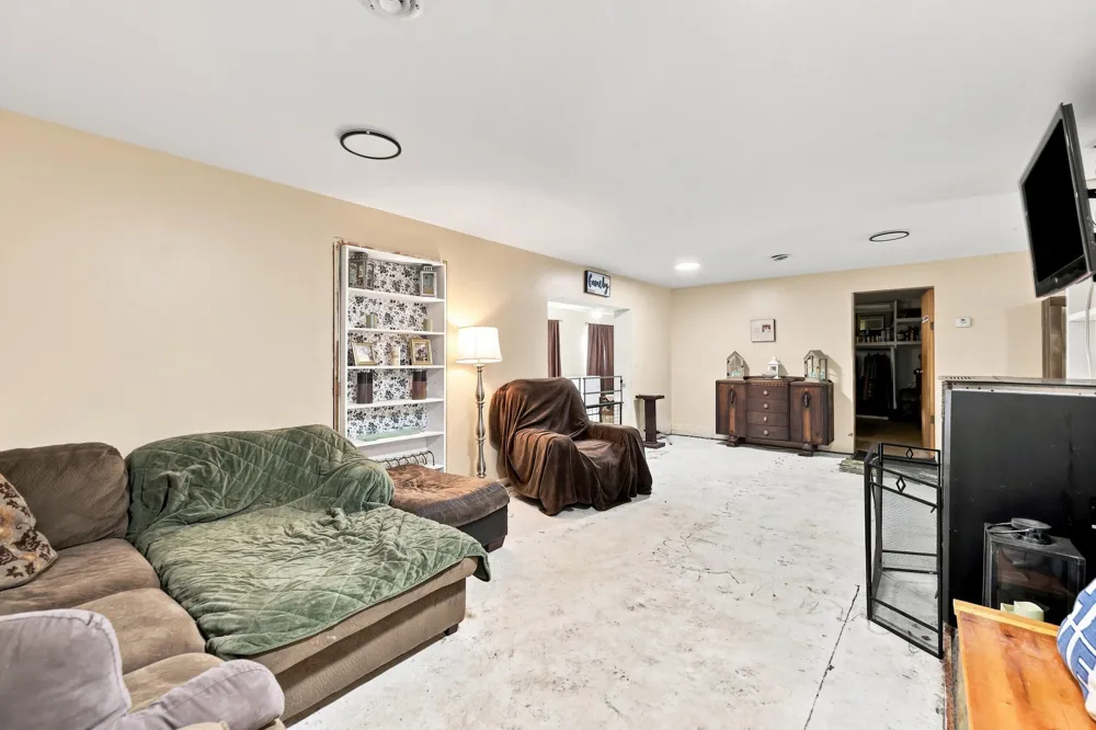 13659 Krauskopf Road NE Sparta, MI 49345
