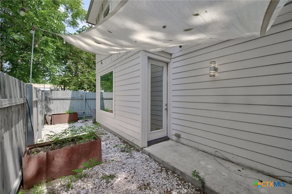 2905 E 5th Street #A Austin, TX 78702