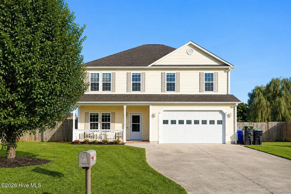 103 Amberwine Circle Richlands, NC 28574