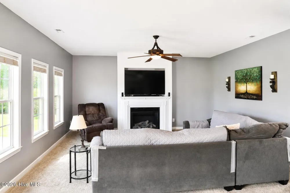 103 Amberwine Circle Richlands, NC 28574