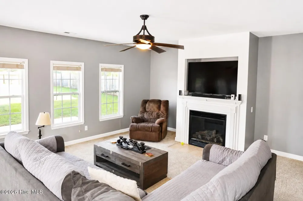 103 Amberwine Circle Richlands, NC 28574