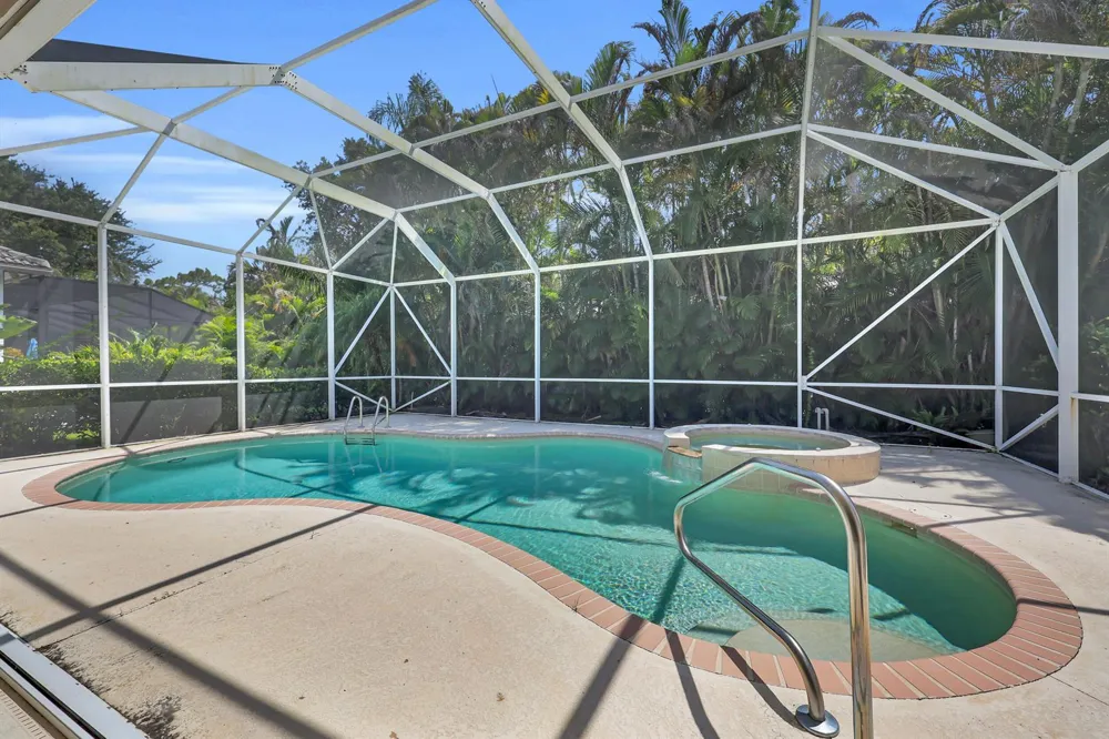 19064 SE Jupiter River Drive Jupiter, FL 33458