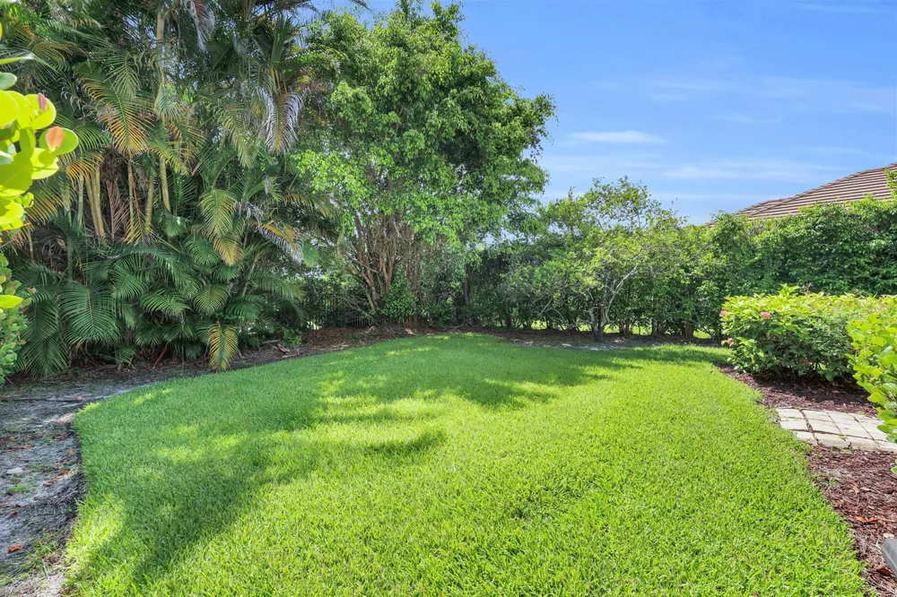 19064 SE Jupiter River Drive Jupiter, FL 33458