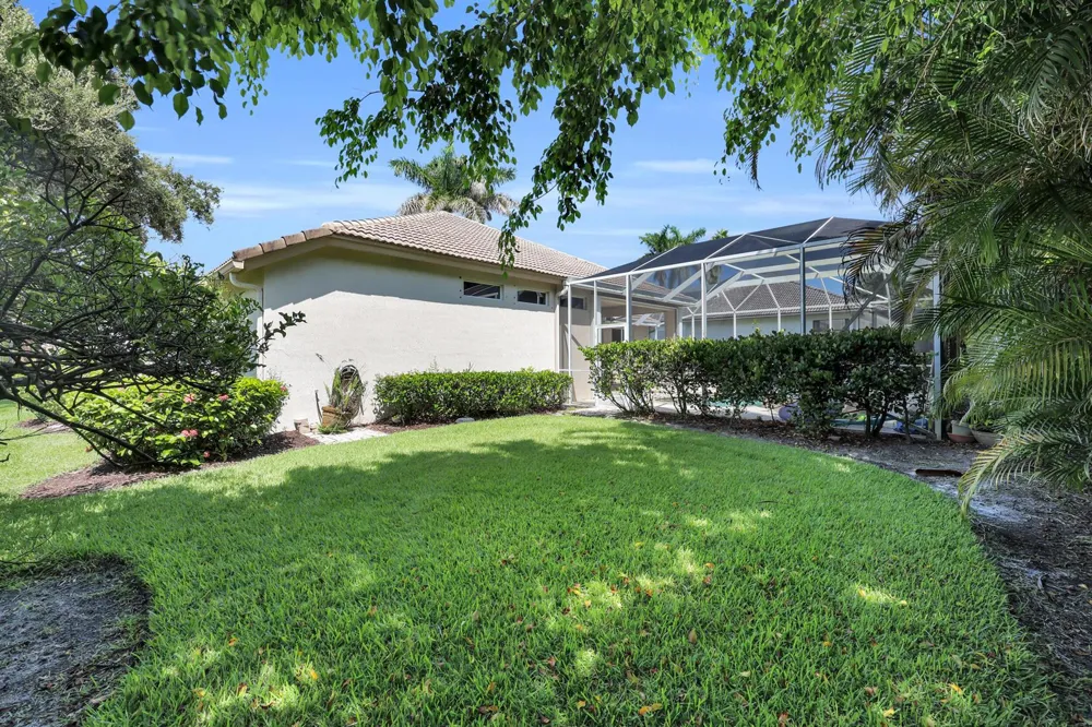 19064 SE Jupiter River Drive Jupiter, FL 33458
